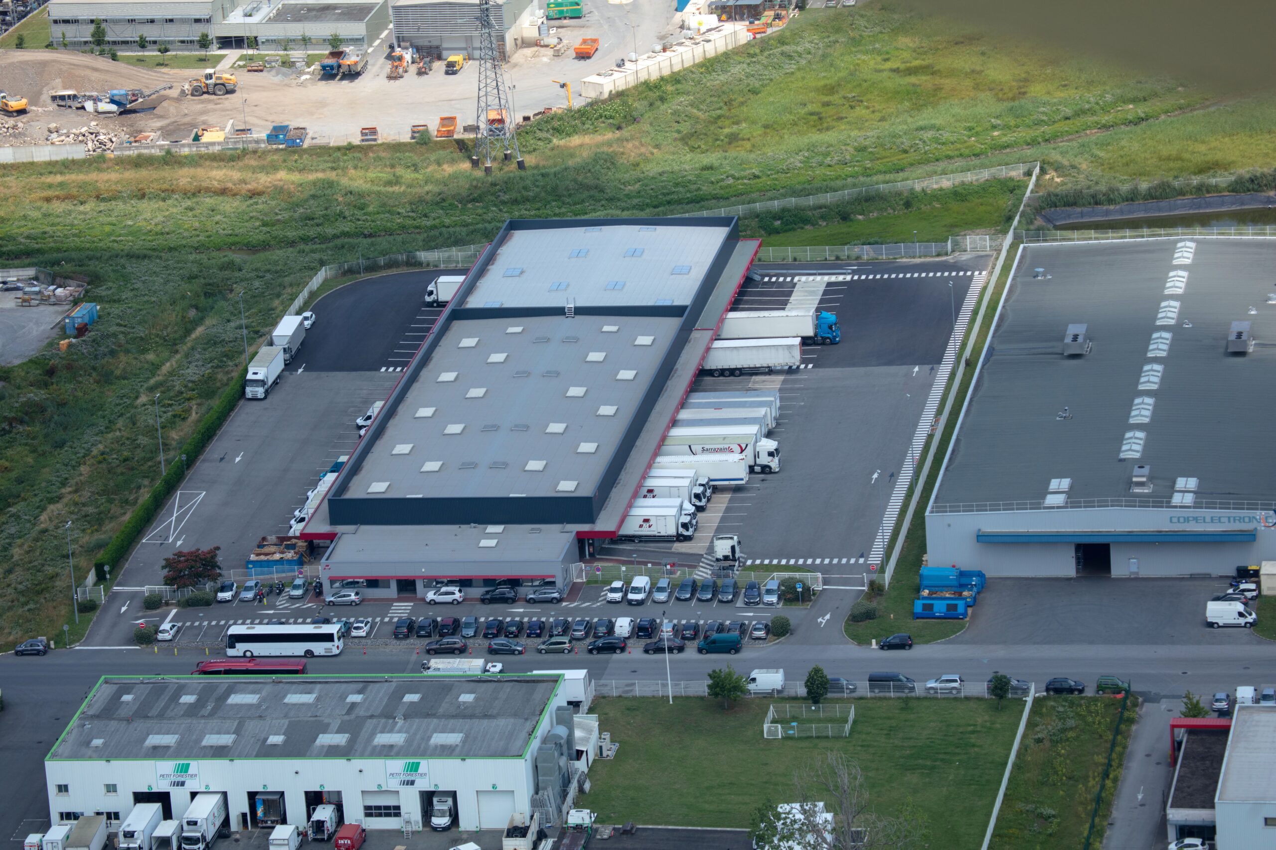 https://www.groupebmv.com/wp-content/uploads/2019/12/BAYONNE-_PHOTO_Transport-64-1-scaled.jpg